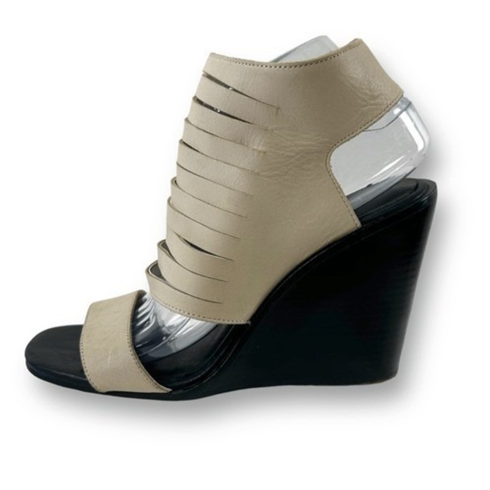 KDB Womens‎ Leather Multi Strap Cage Wedge Sandals Beige Black 9